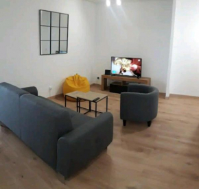Appartement F4 avec parking gratuit sur place